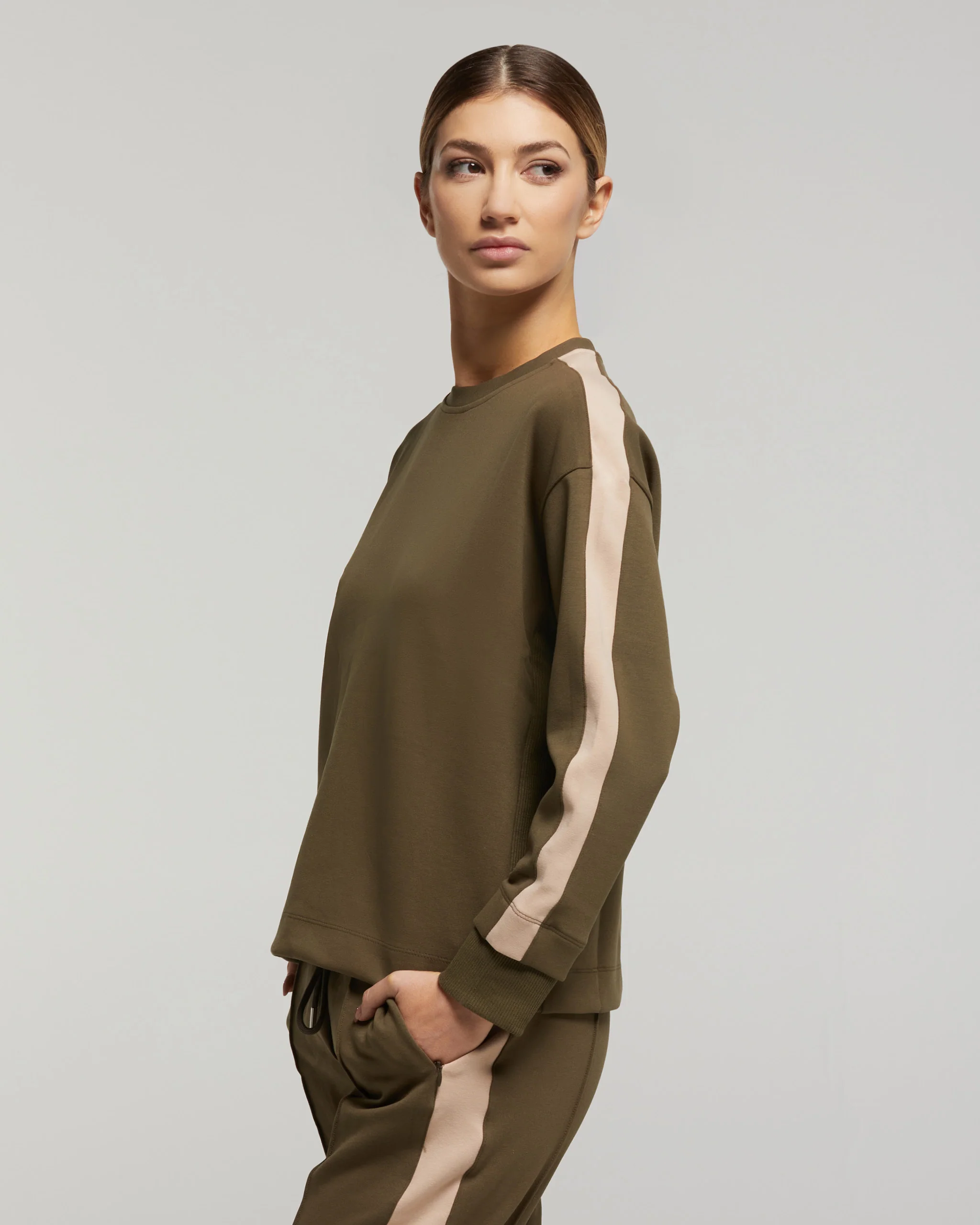 <b>Set Completo </b>Tuta donna Freetime (Verde militare) - Image 3