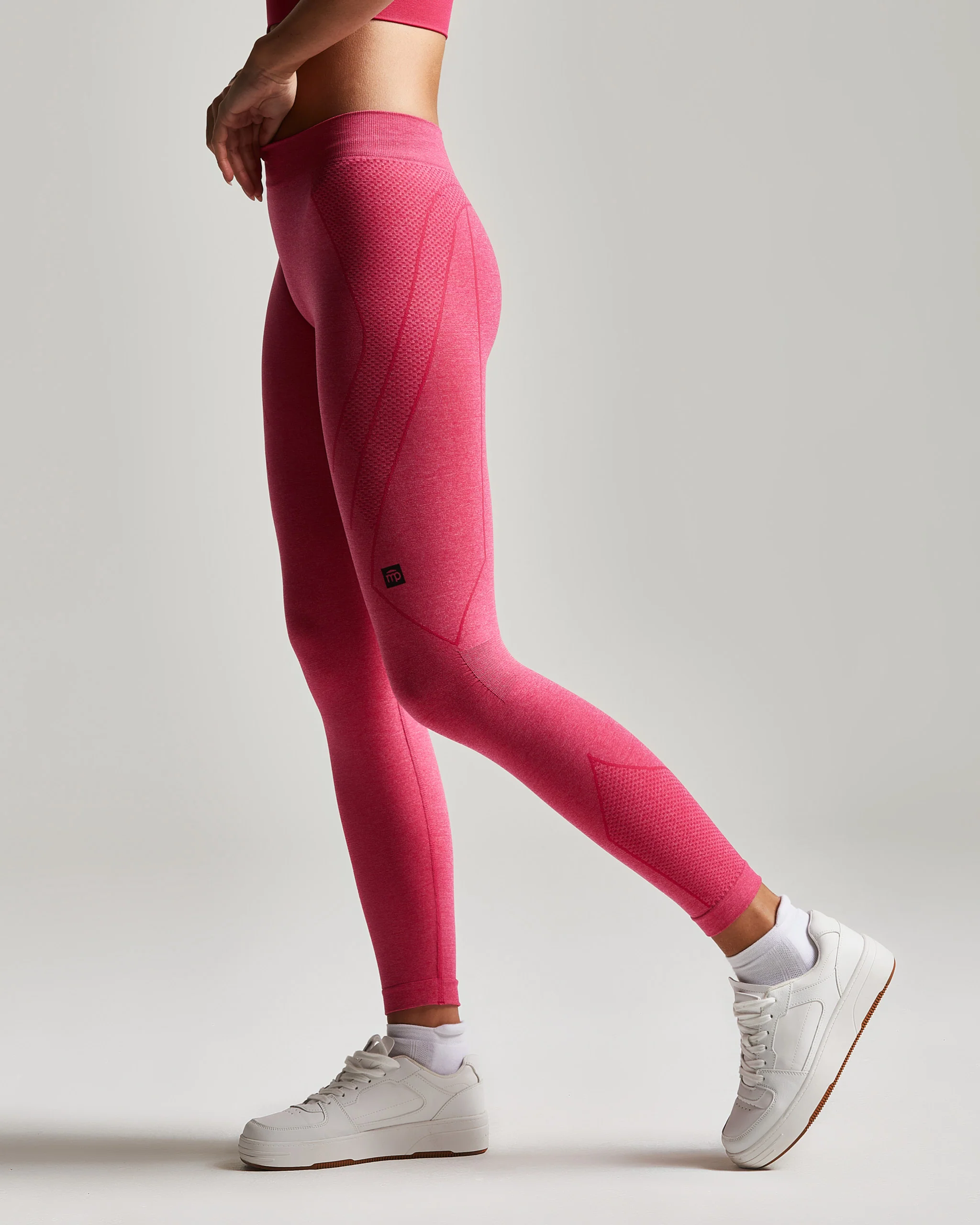 LEGGINGS ATHLETIC - Image 3
