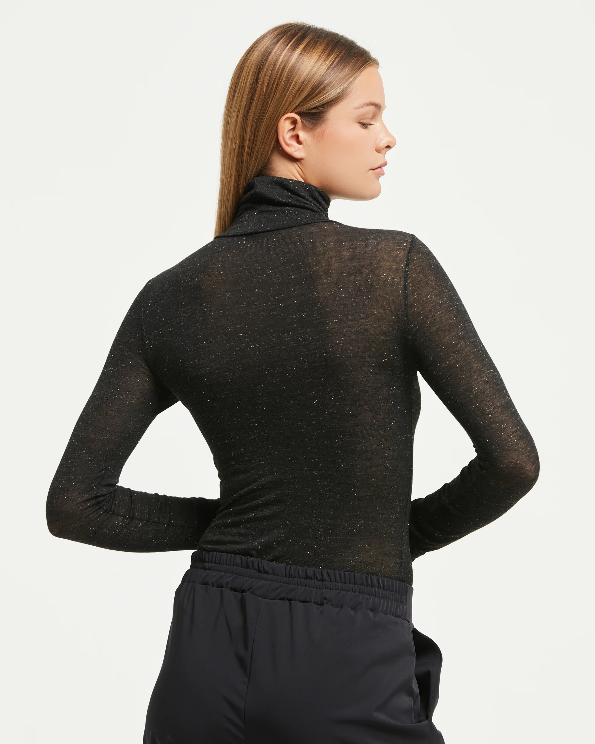 Maglia collo alto in modal cashmere con lamé - Image 2