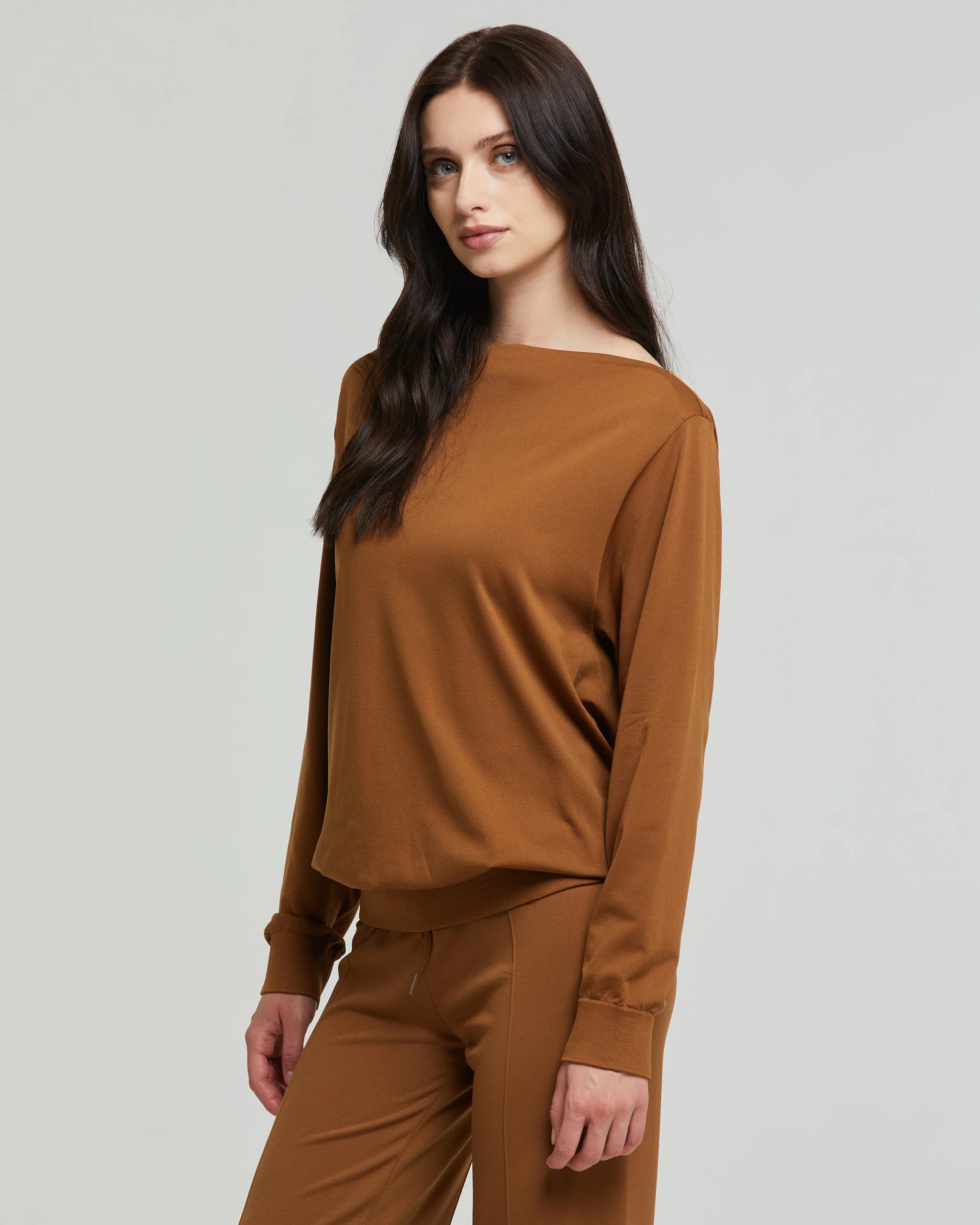 Maglia scollo barchetta seamless - Image 3