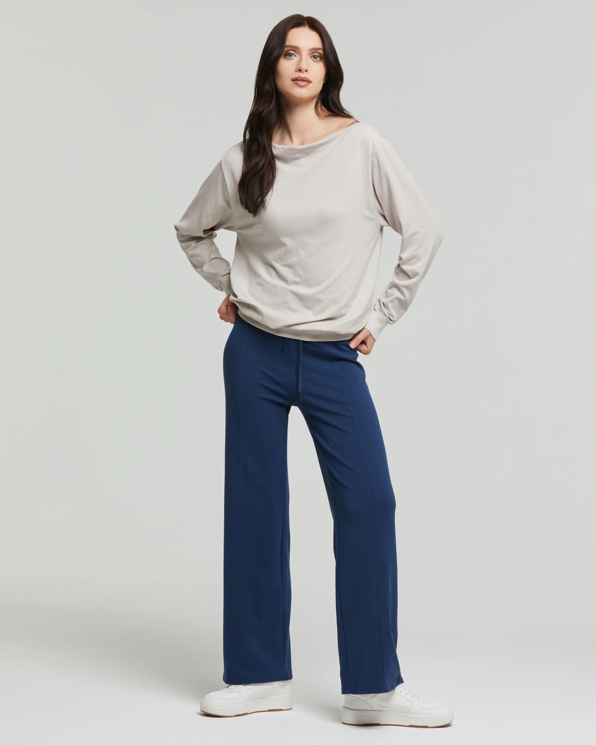 Maglia scollo barchetta seamless - Image 4
