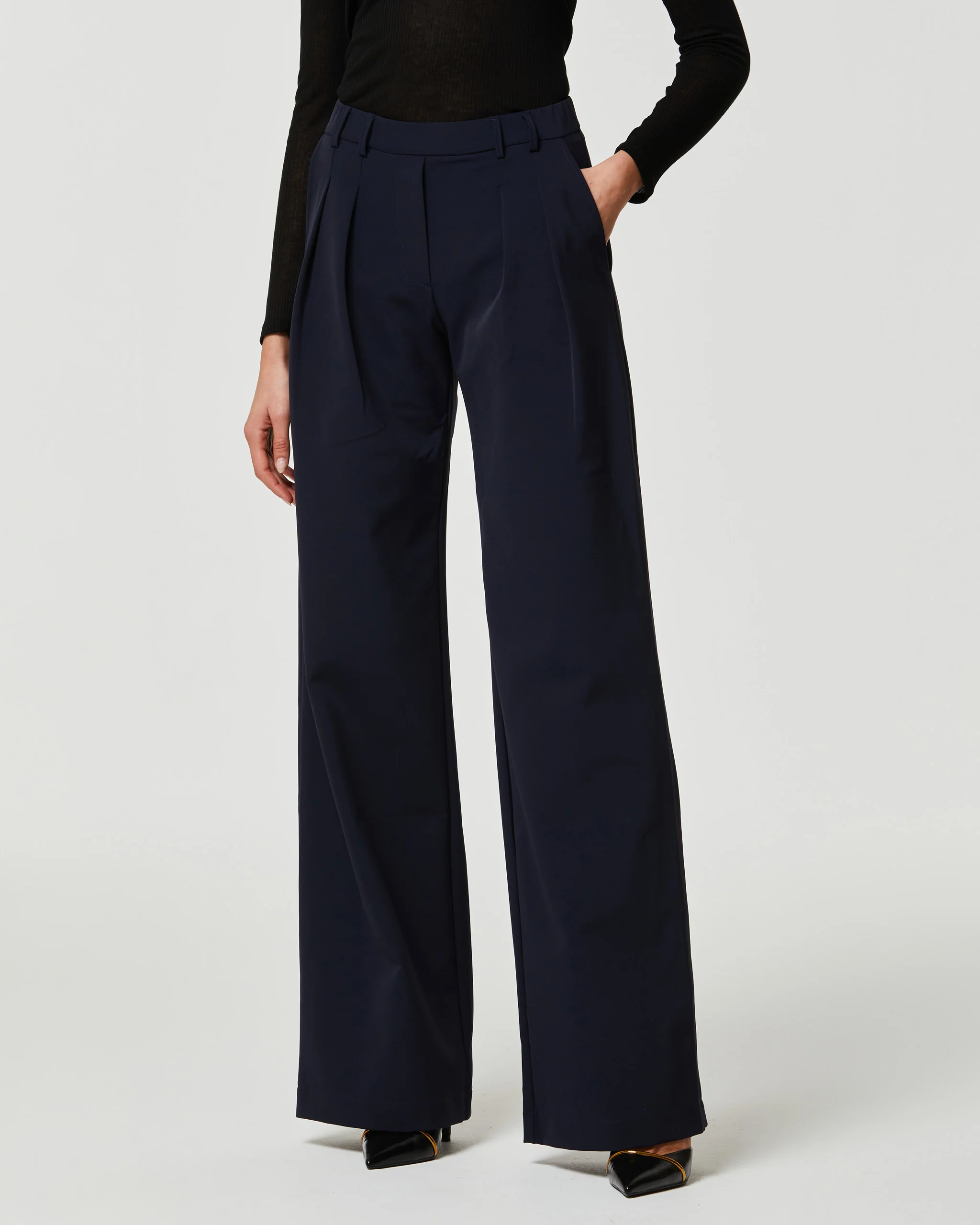 Pantalone donna soft code