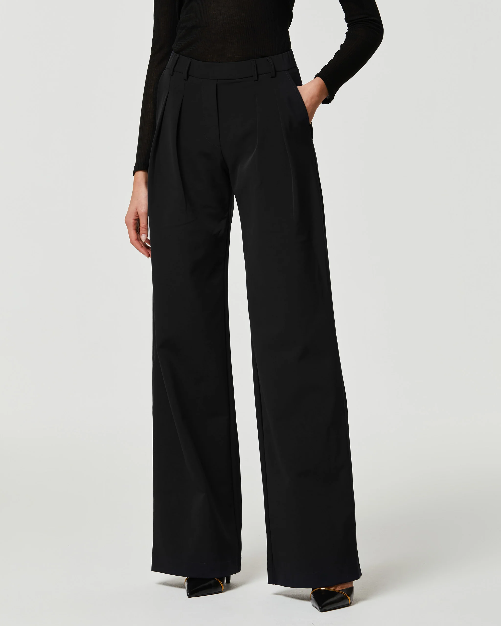 Pantalone donna soft code
