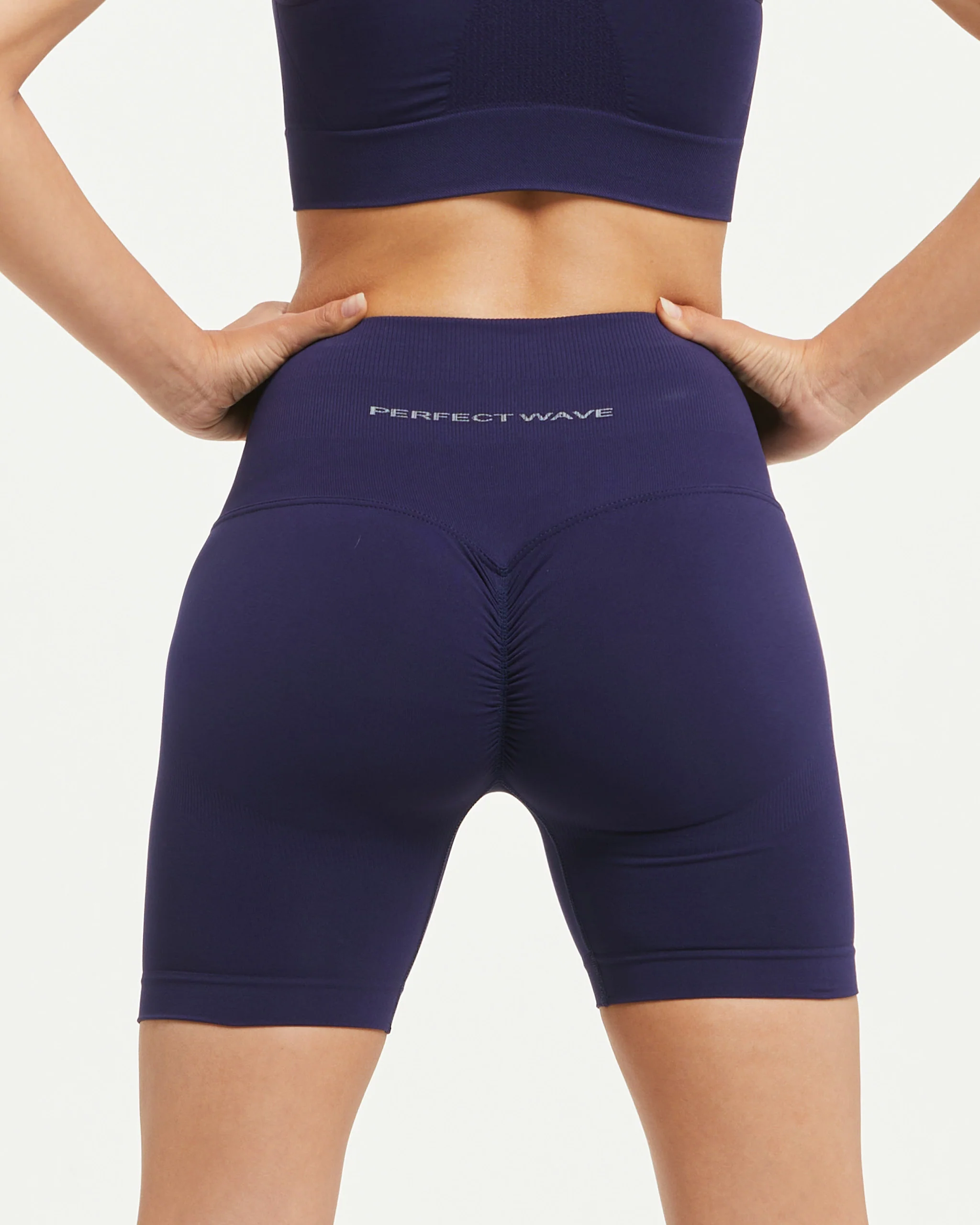 Panty effetto push-up perfect wave