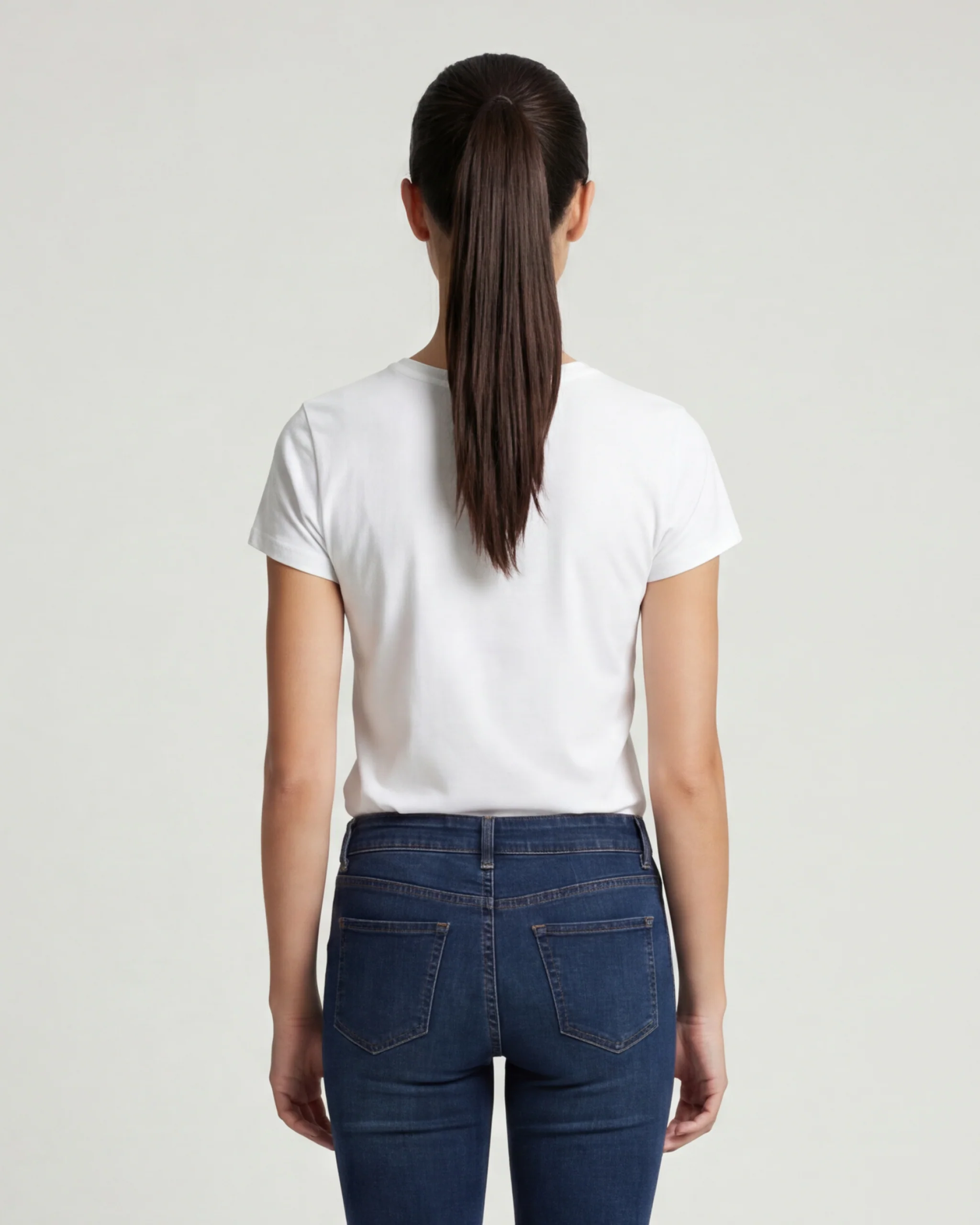 T-shirt donna "Cancro" by Luigi Torres Cerciello - Image 3
