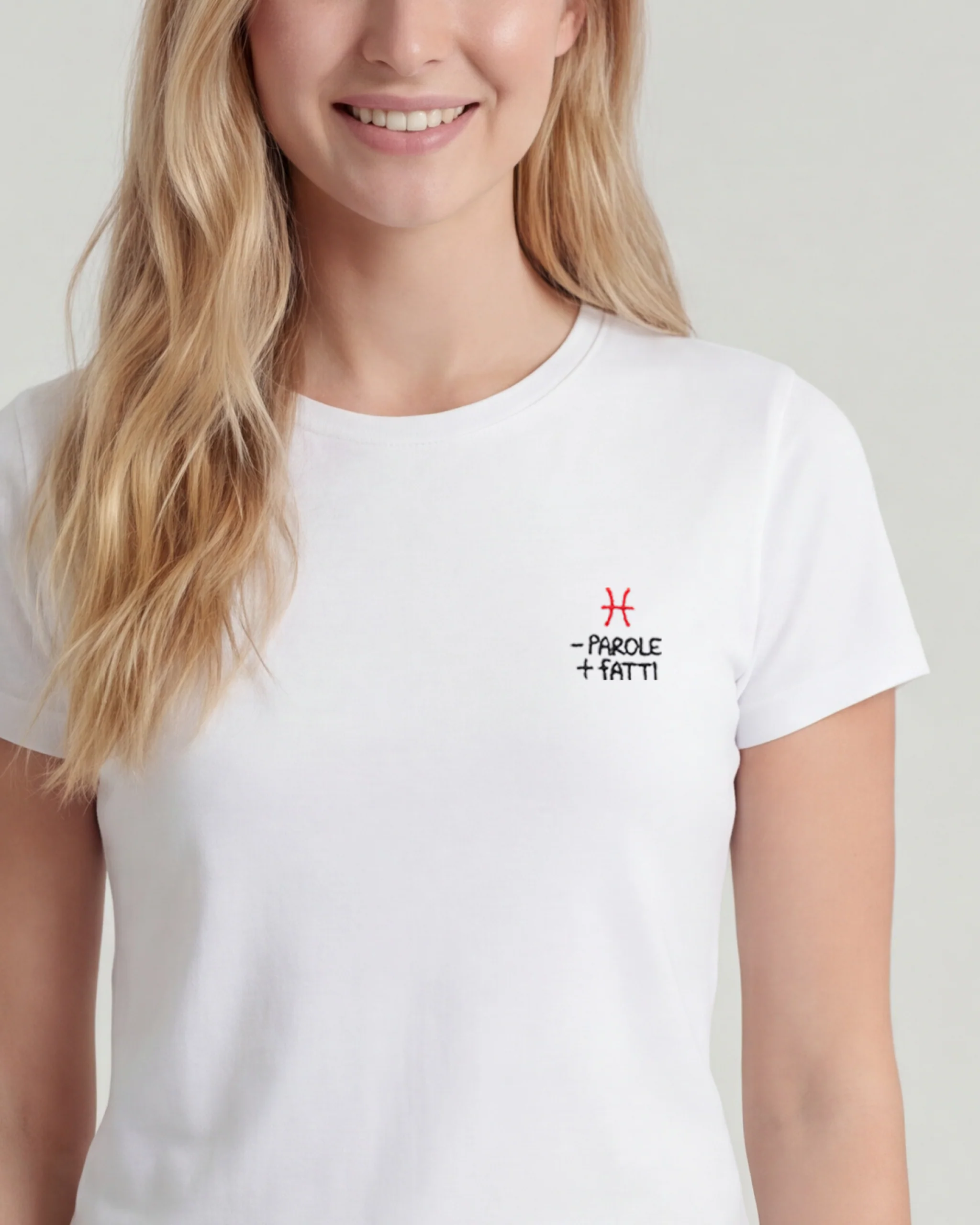 T-shirt donna "Pesci" by Luigi Torres Cerciello - Image 2