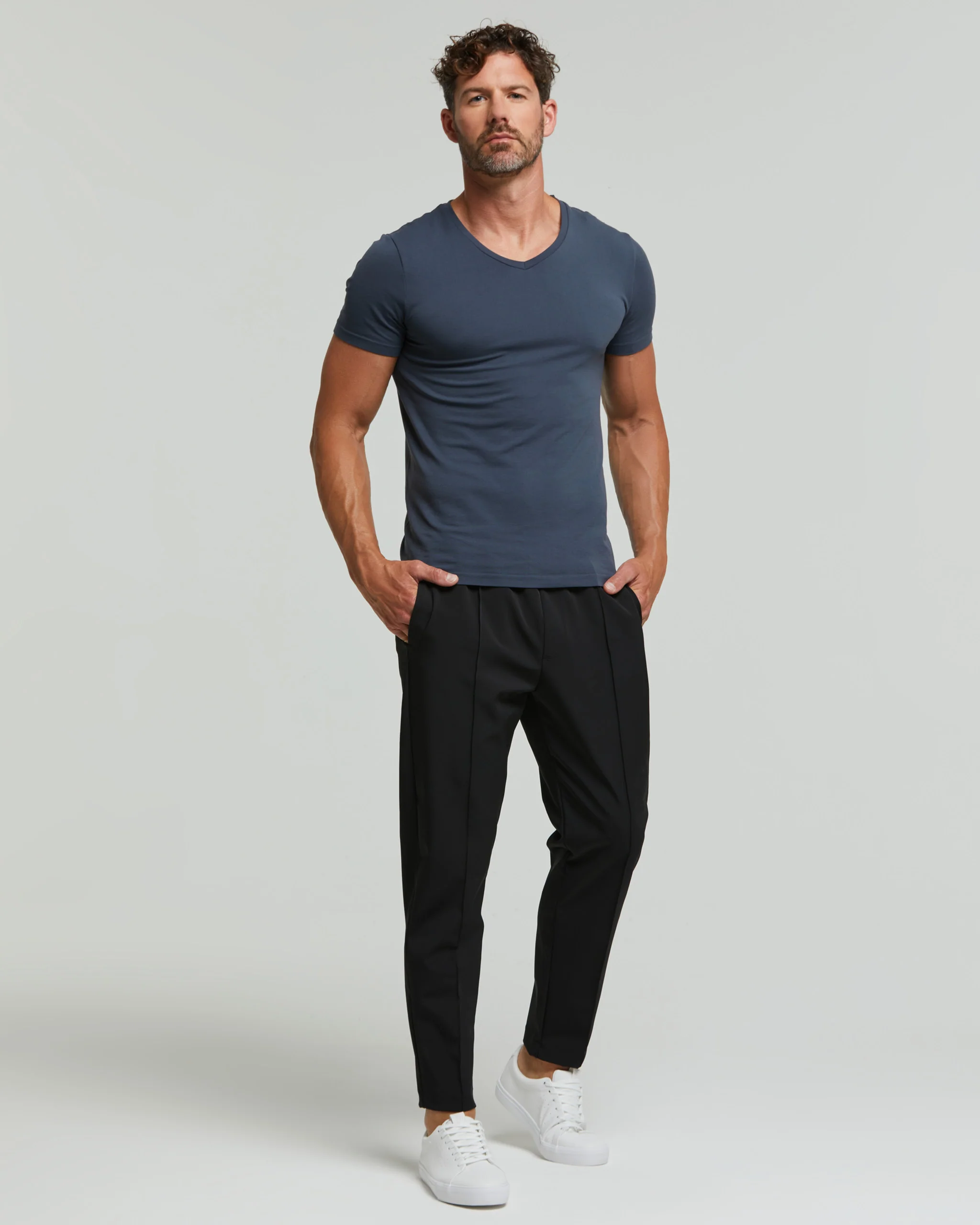 T-Shirt scollo V seamless - Image 4