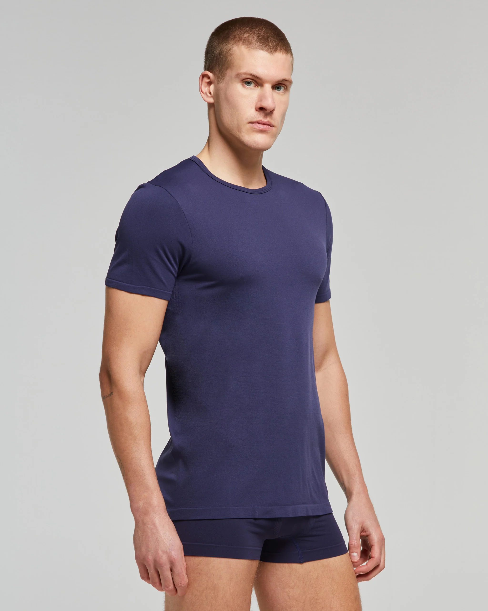 T-Shirt Seamless - Image 3